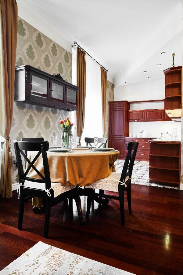Luxury Apartment/Floriańska Street Kraków Zewnętrze zdjęcie